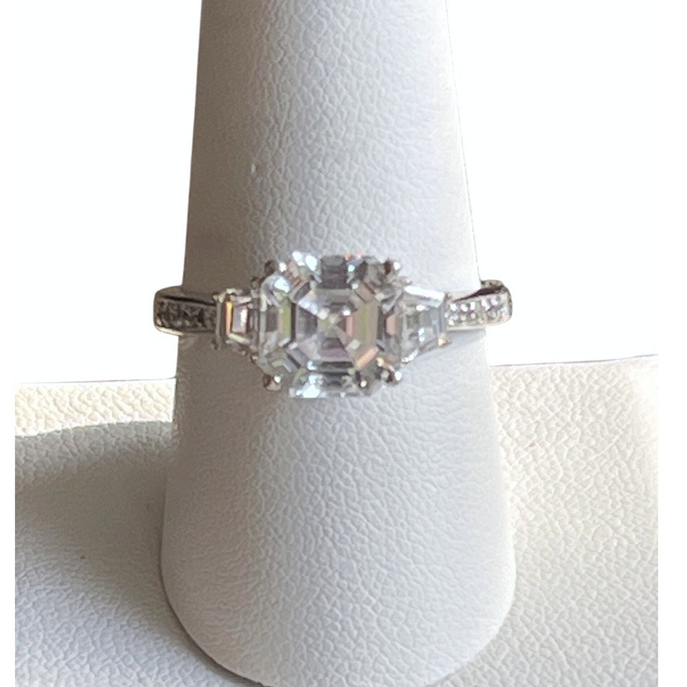 Asscher Cut CZ Engagement Ring‎ Sterling Silver 925 Size 9– Classic 3 Stone